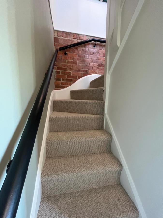 Red Brick House Apartment Yeovil Exterior photo